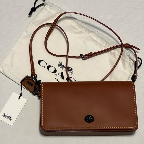 Coach Saddle Leather Turnlock Crossbody Dinky 1941 NWT - Picture 3 of 8